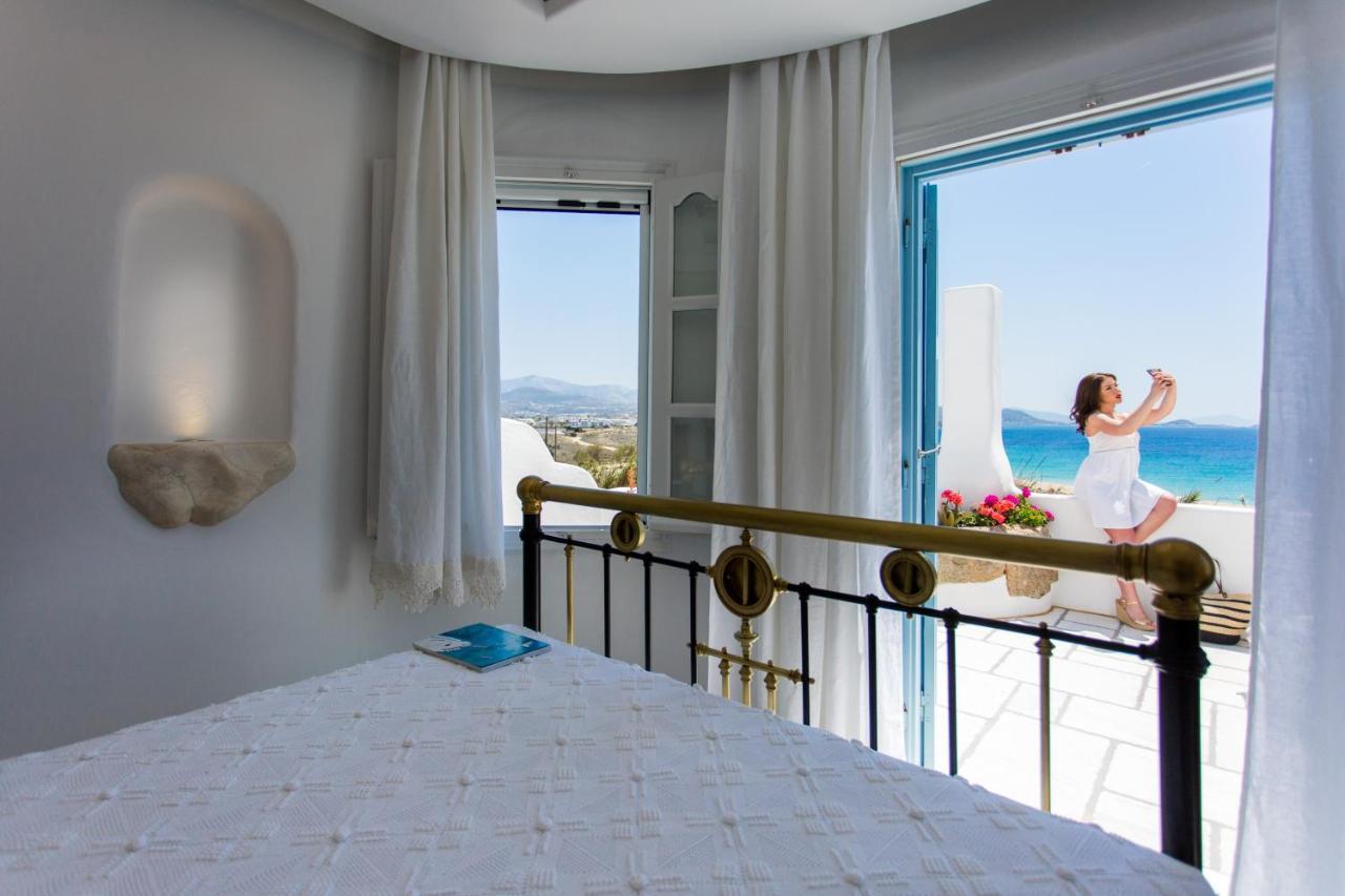 Naxian Riviera Exclusive Seafront Suites, Junior Suite Agios Prokopios  Eksteriør billede