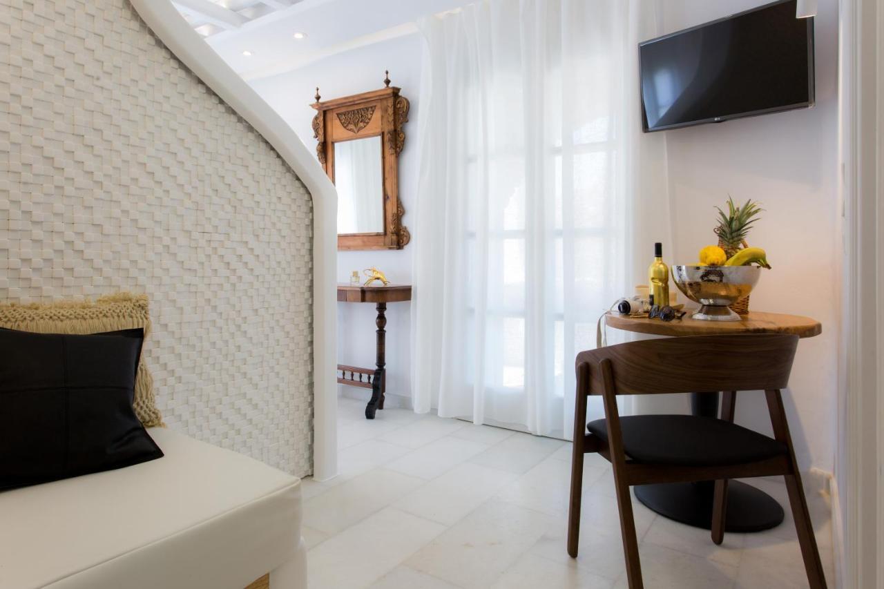 Naxian Riviera Exclusive Seafront Suites, Junior Suite Agios Prokopios  Eksteriør billede