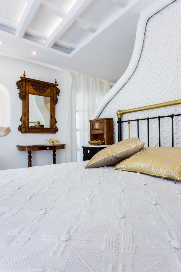 Naxian Riviera Exclusive Seafront Suites, Junior Suite Agios Prokopios  Eksteriør billede