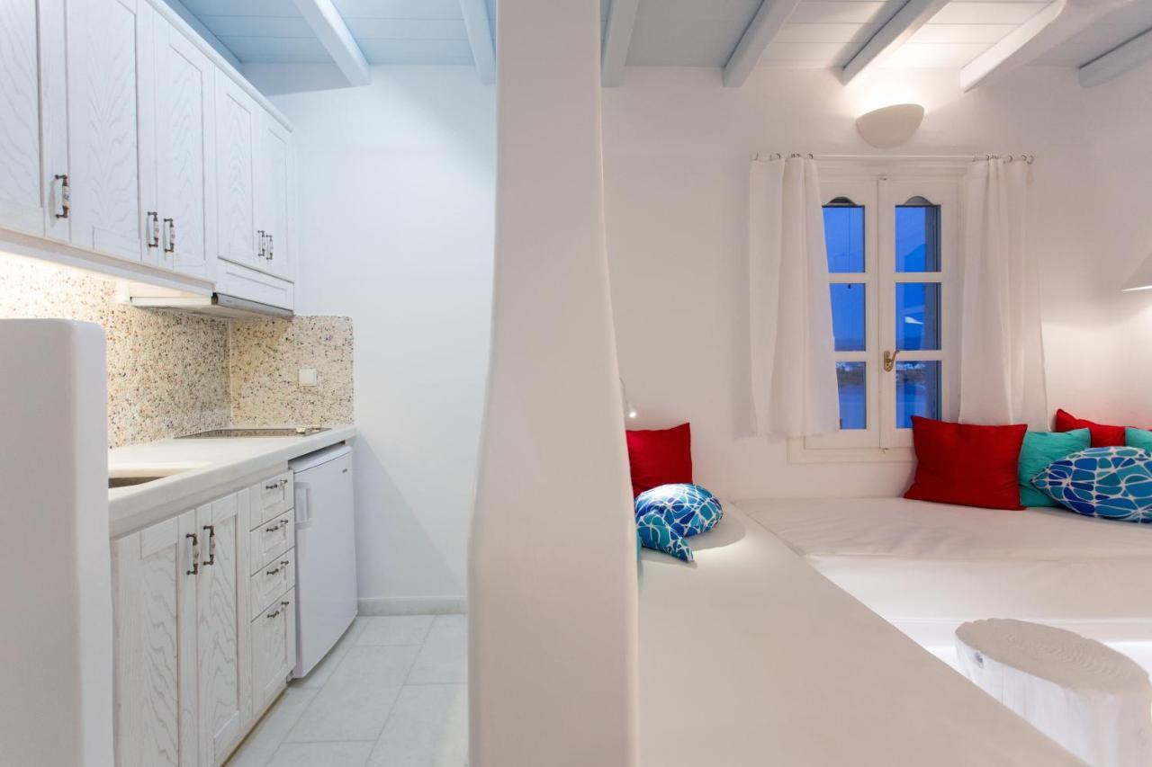 Naxian Riviera Exclusive Seafront Suites, Junior Suite Agios Prokopios  Eksteriør billede